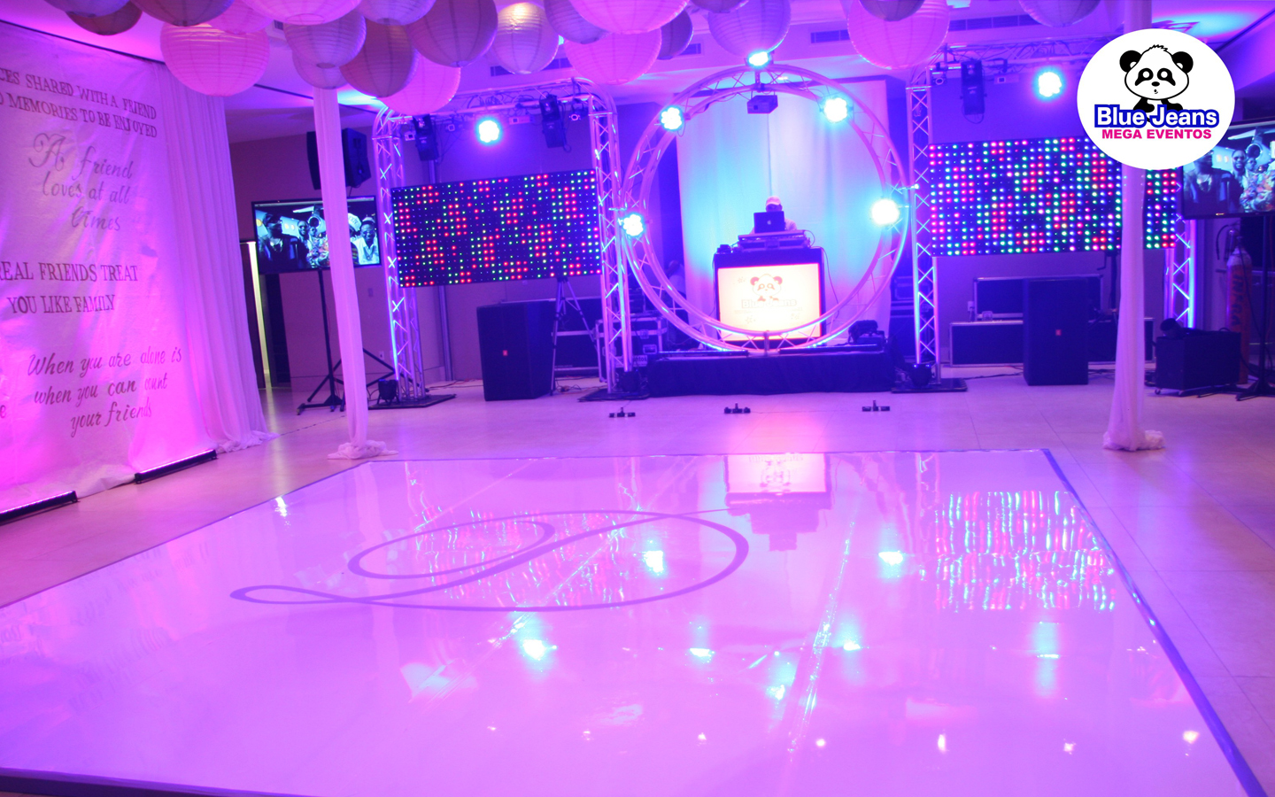 61-como-rentar-escenografias-fiestas-bodas-xv-anos-eventos-tampico