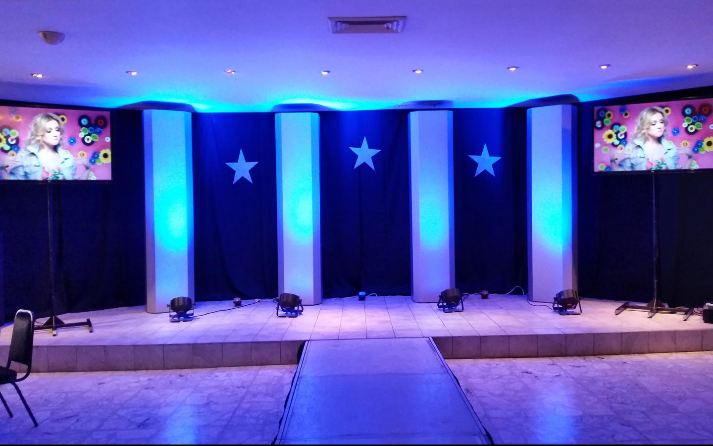 67-quien-renta-escenografias-eventos-escolares-sociales-en-tampico