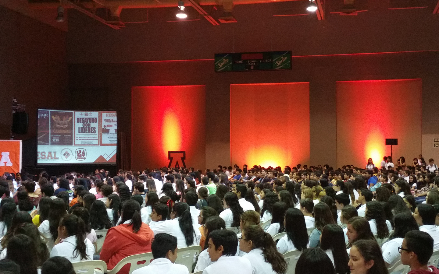 87-quien-fabrica-las-mejores-escenografias-para-eventos-colegios-escuelas-escolares-en-tampico