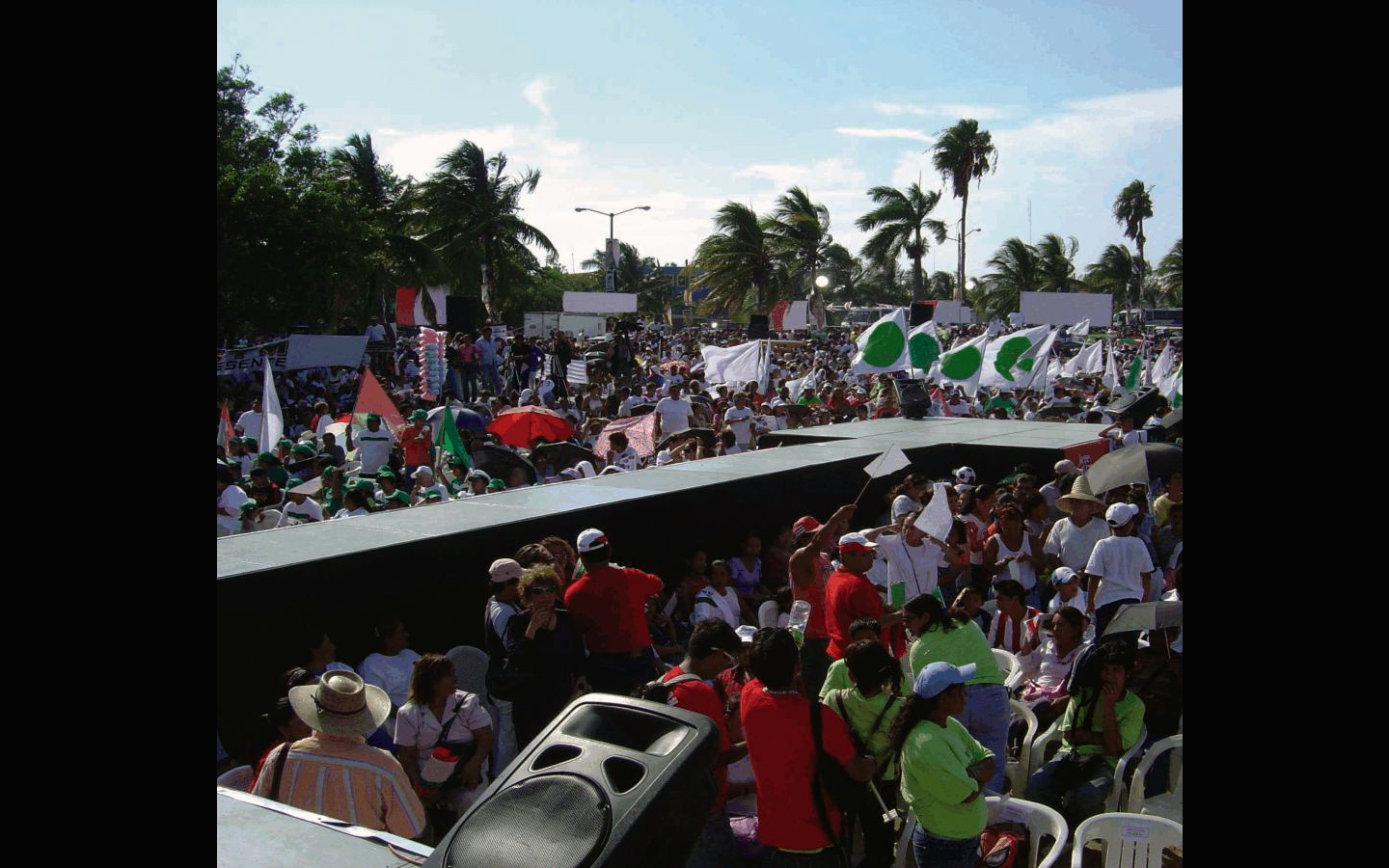 35-Como-rentar-Pasarelas-Tarimas-Entarimados-Estrados-Escenarios-Templetes-Pistas-de-baile-para-Eventos-Festivales-en-Tampico