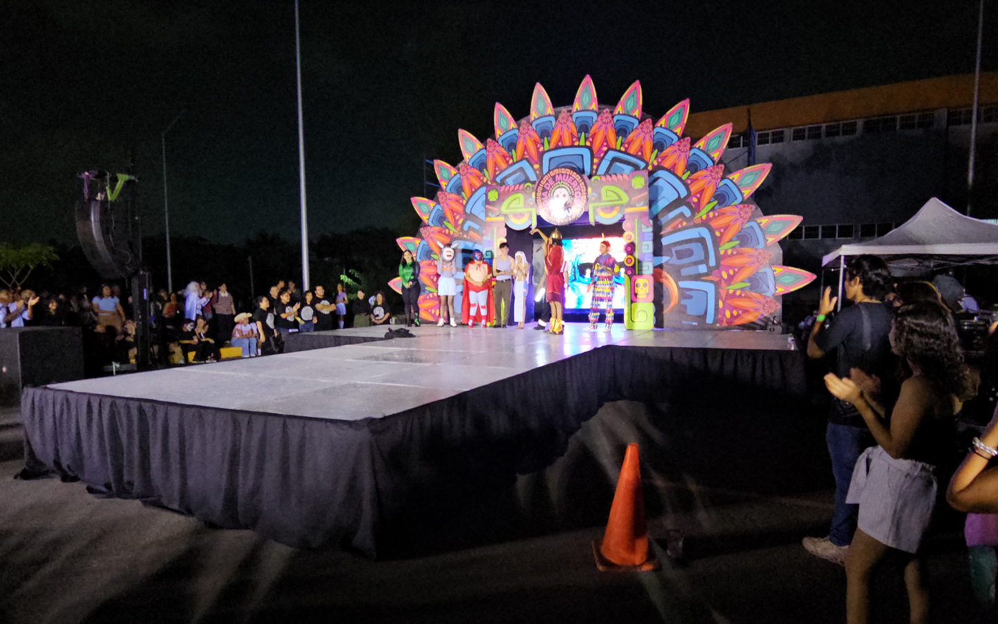 50-Alquiler-de-Tarimas-para-eventos-Tampico-Entarimados-Escenarios-Estrados-Escenarios-Templetes-Festivales