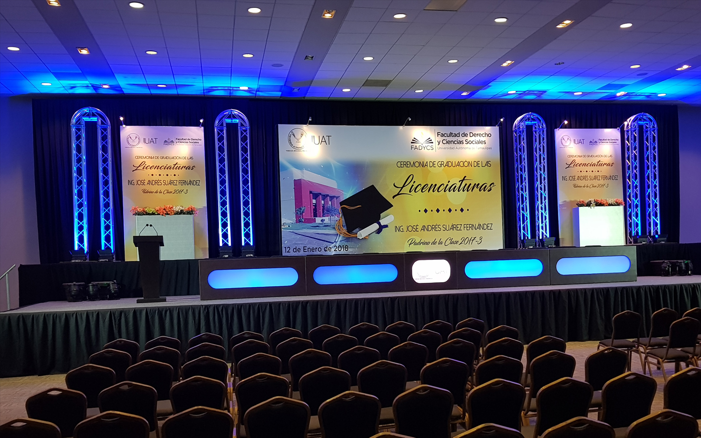 57-Las-mejores-Tarimas-para-eventos-en-Tampico-Renta-Entarimados-Estrados-Escenarios-Templetes-Conferencias-Congresos-Convenciones-Festivales